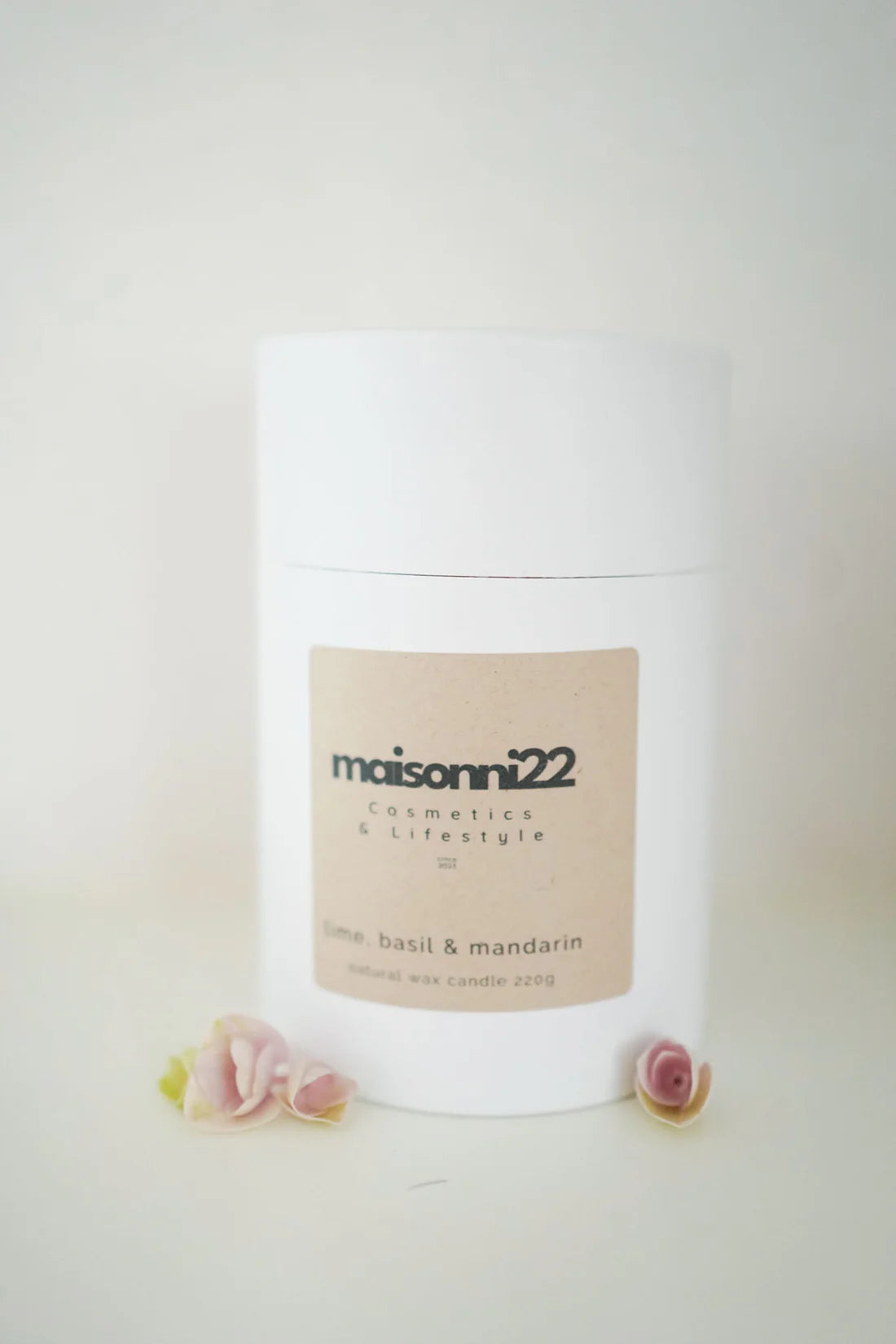 Maisonni22  Luxury Candle Lime, Basil & Mandarin